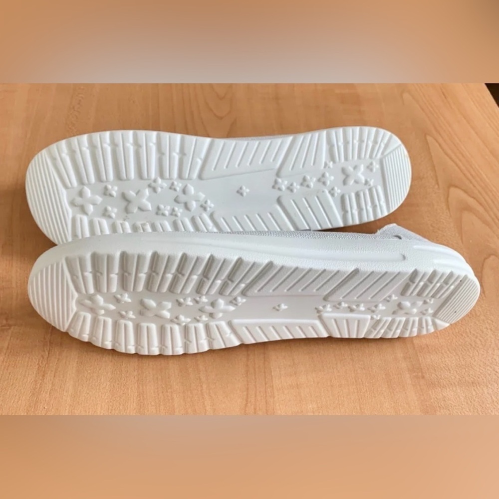 New shoes slip on loafers mens size 9 summer fun - Picture 4 of 5